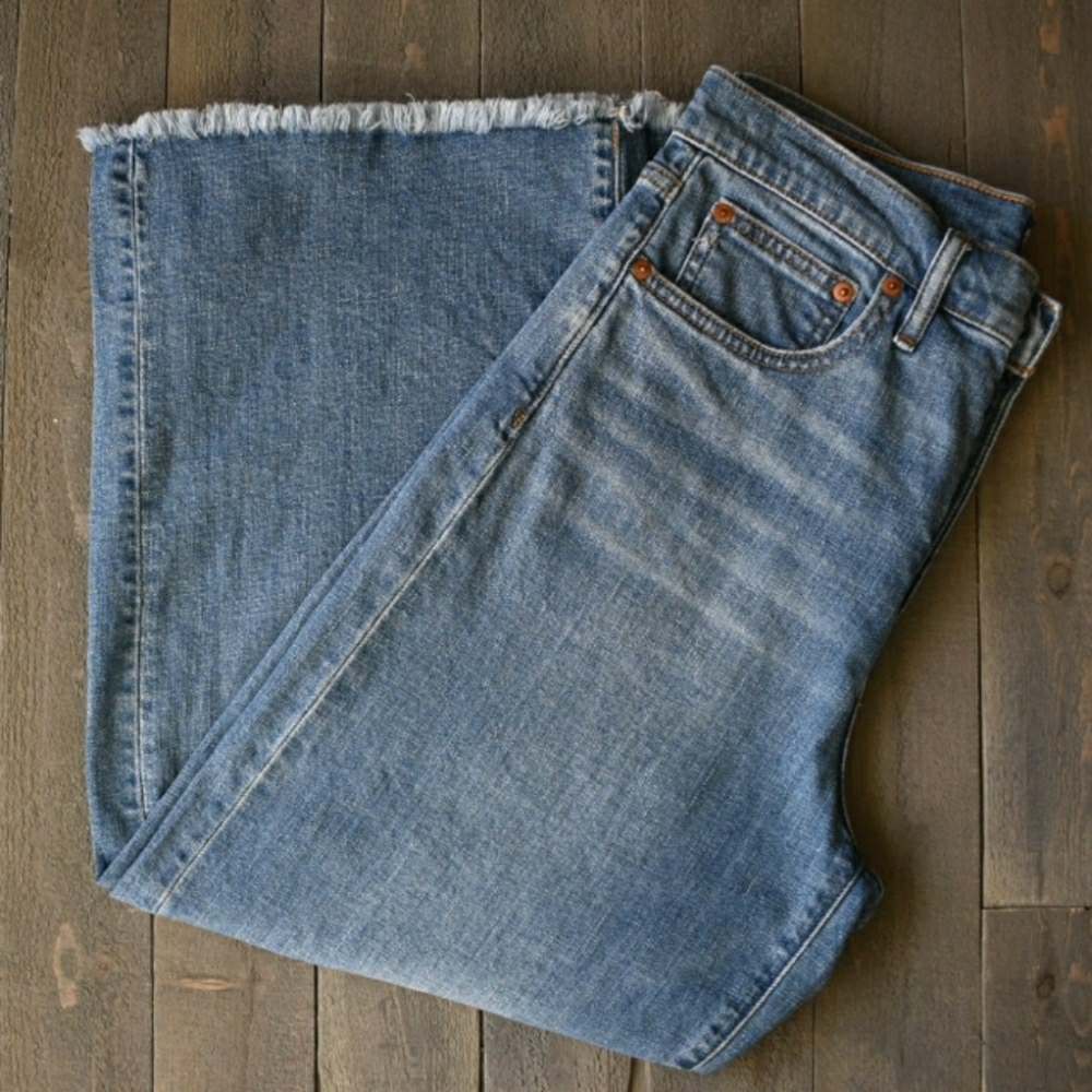 gap super wide leg crop size 28